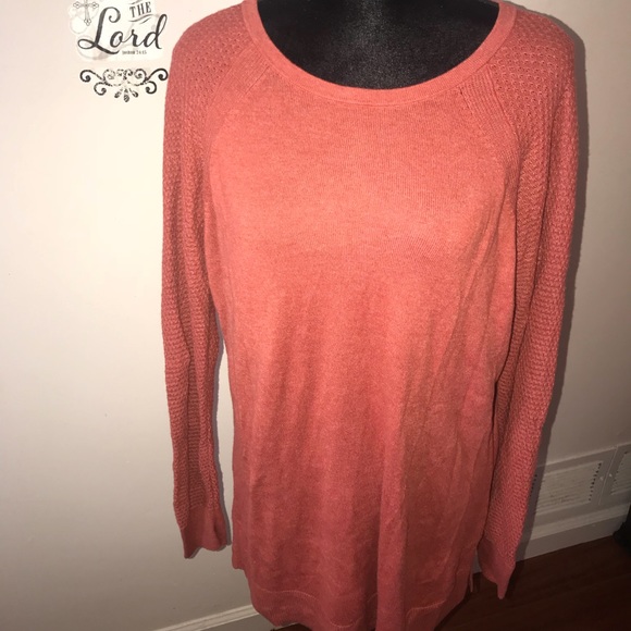 LOFT Sweaters - TEXTURED SLEEVE TUNIC SWEATER 🍂🍃